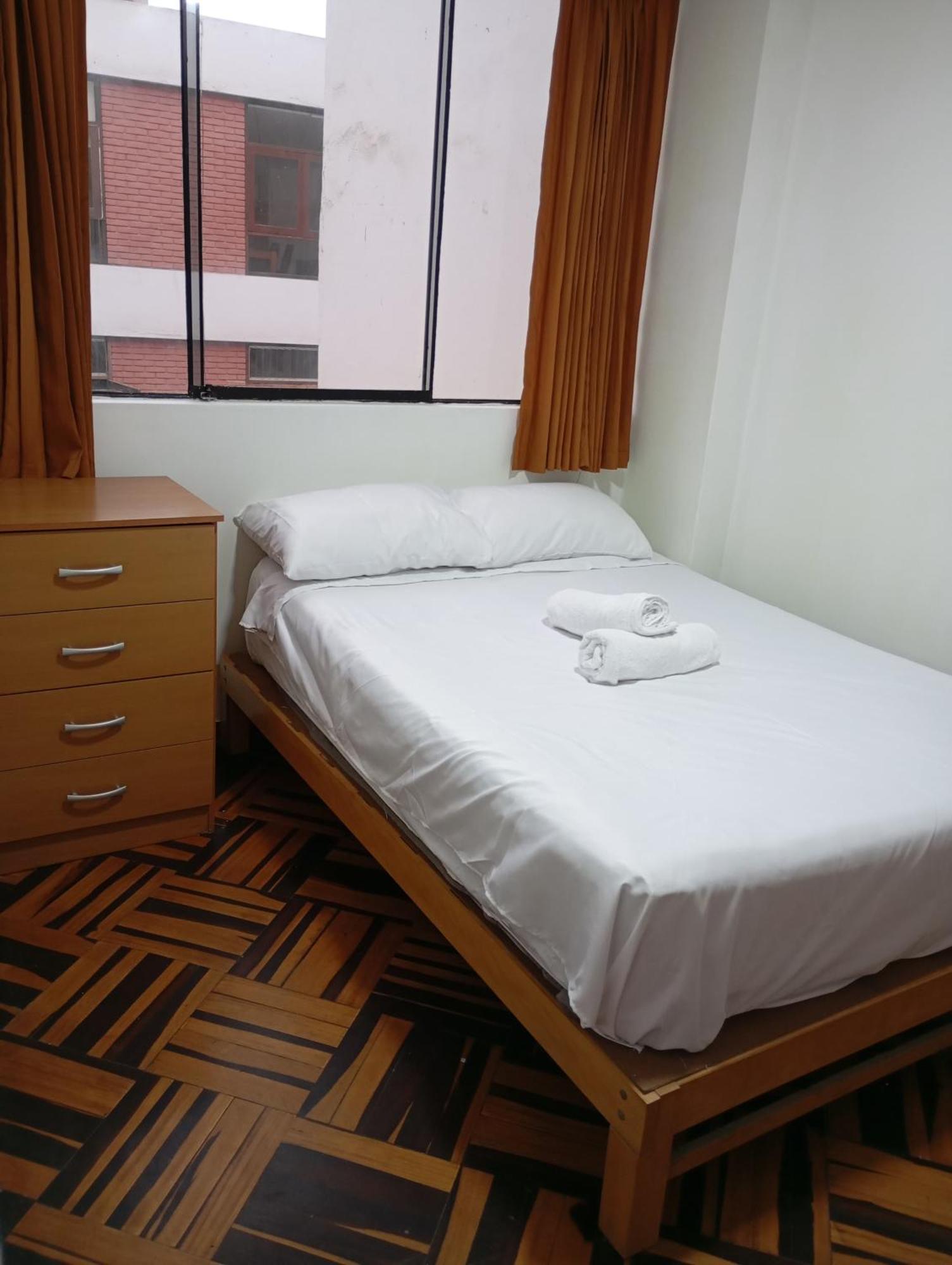 Departamento En Miraflores Лима Екстериор снимка